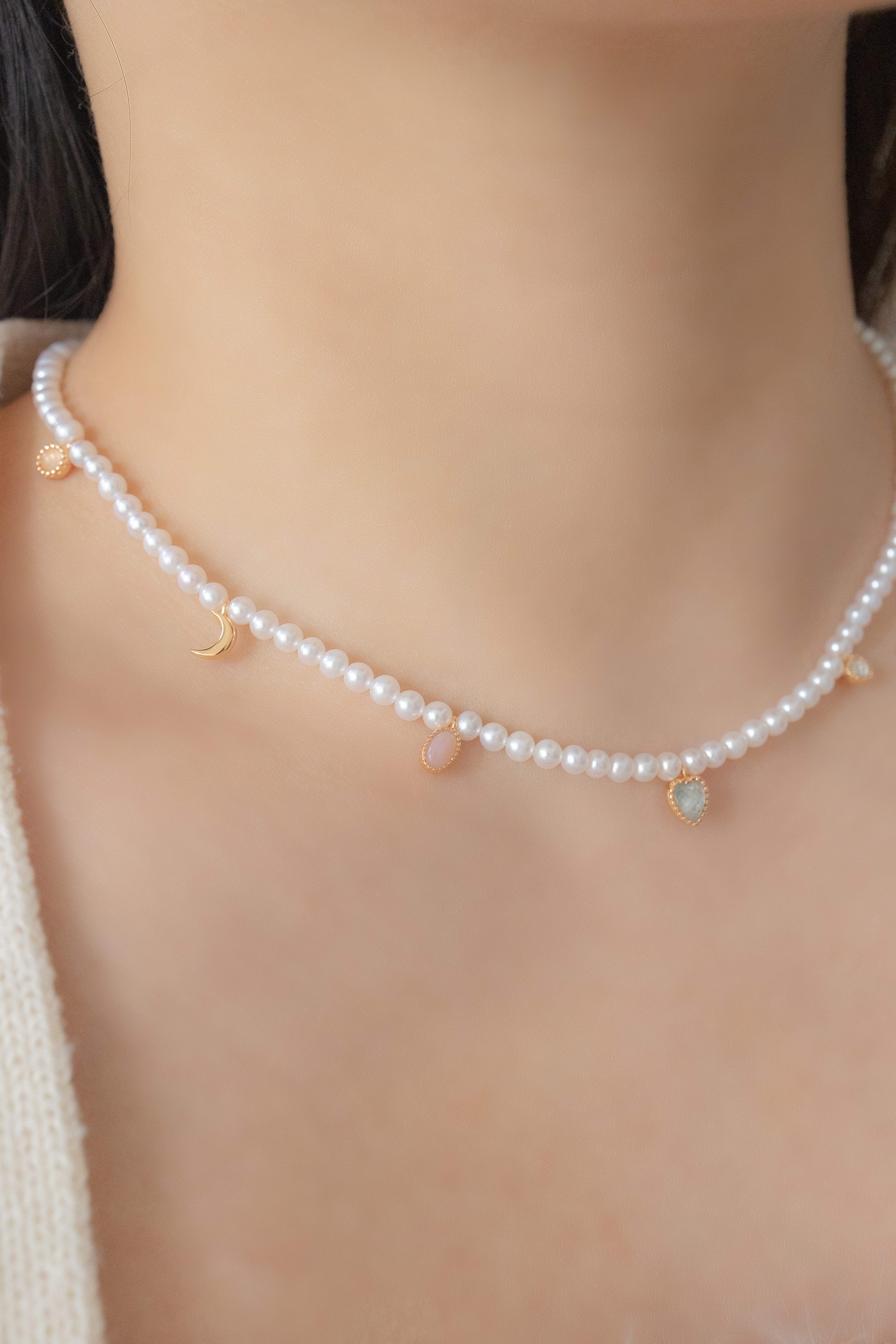 AUDREY PEARL NECKLACE