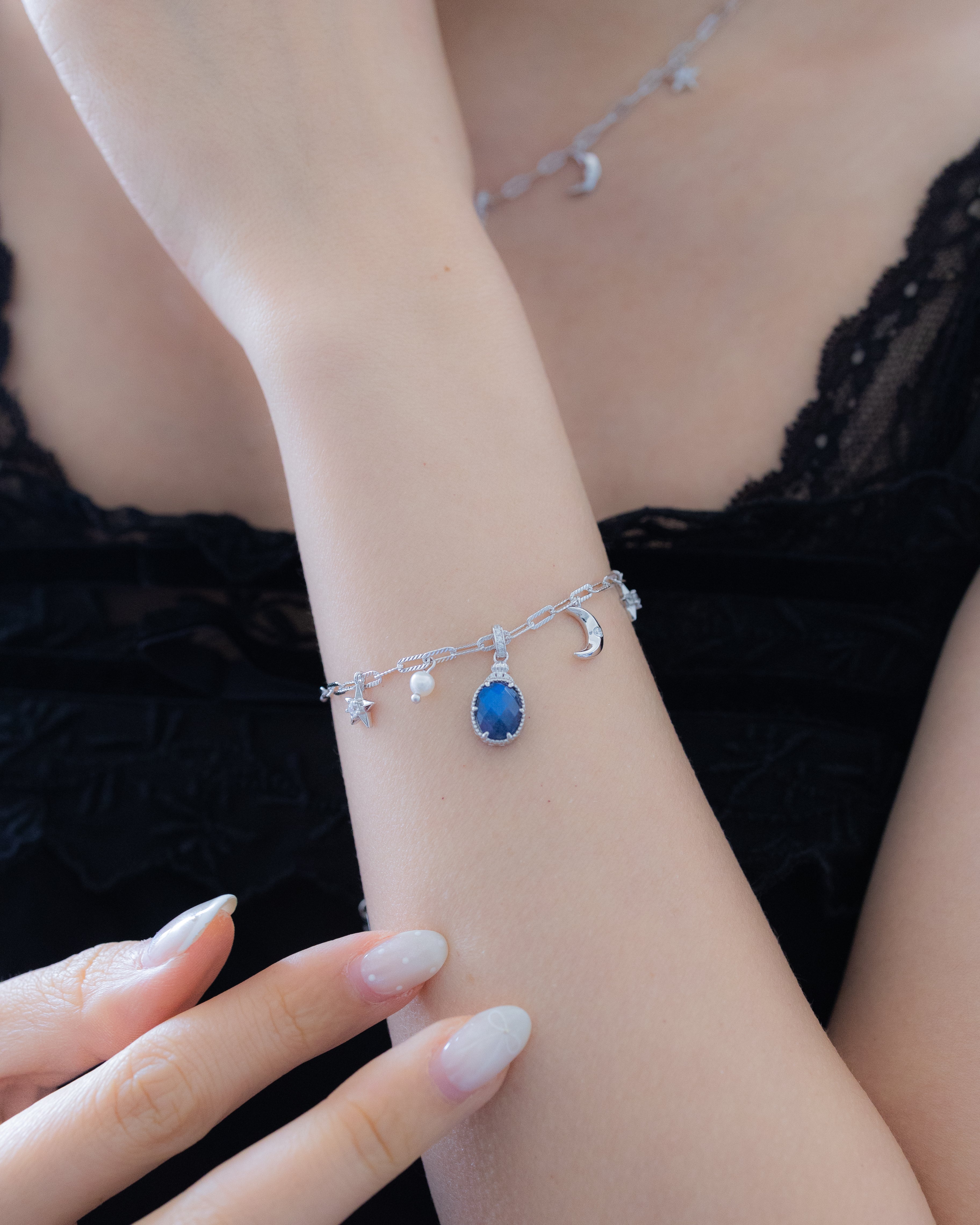 INDIGO NOVA SILVER BRACELET (TWO WAY WEARING)