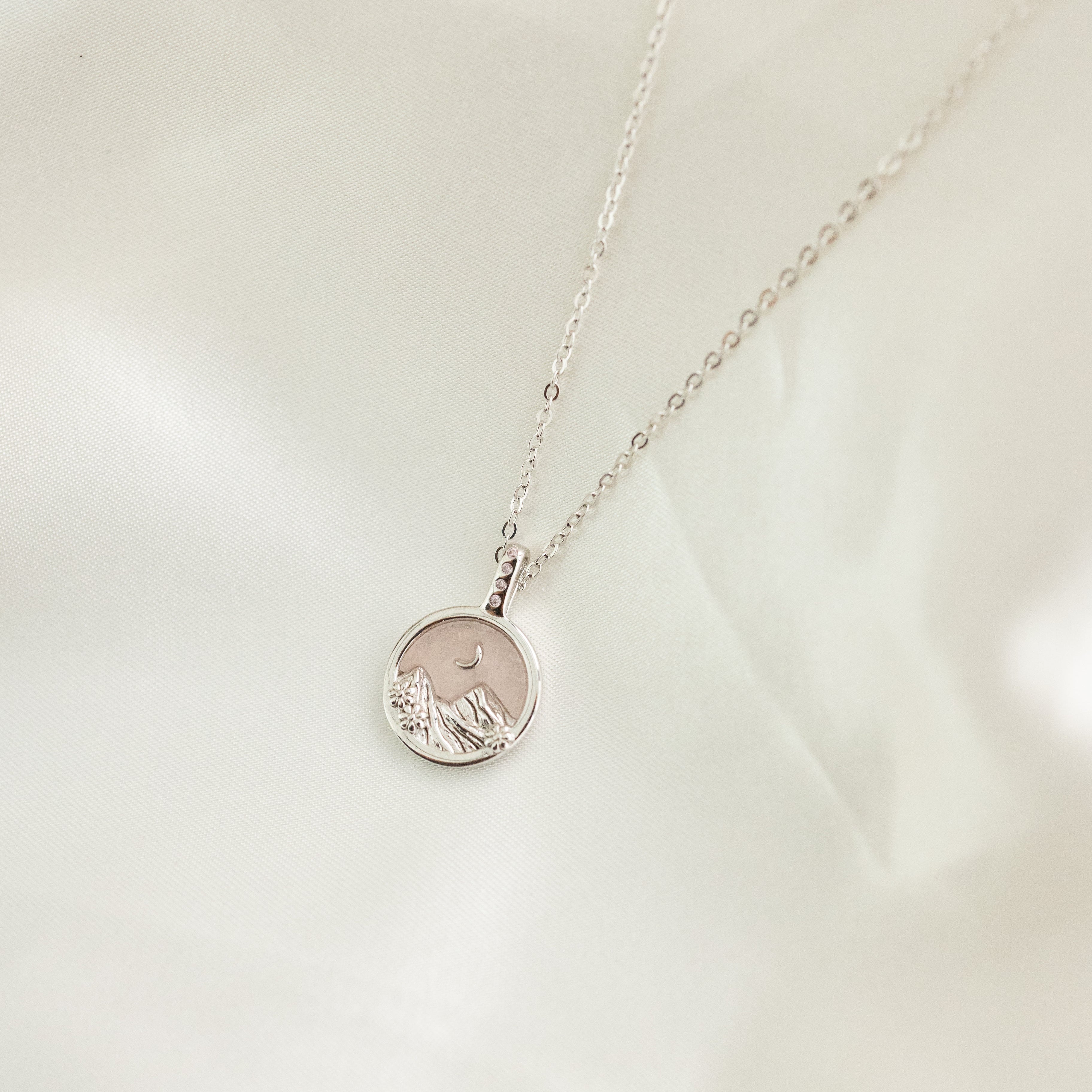 SAKURA DREAM SILVER NECKLACE