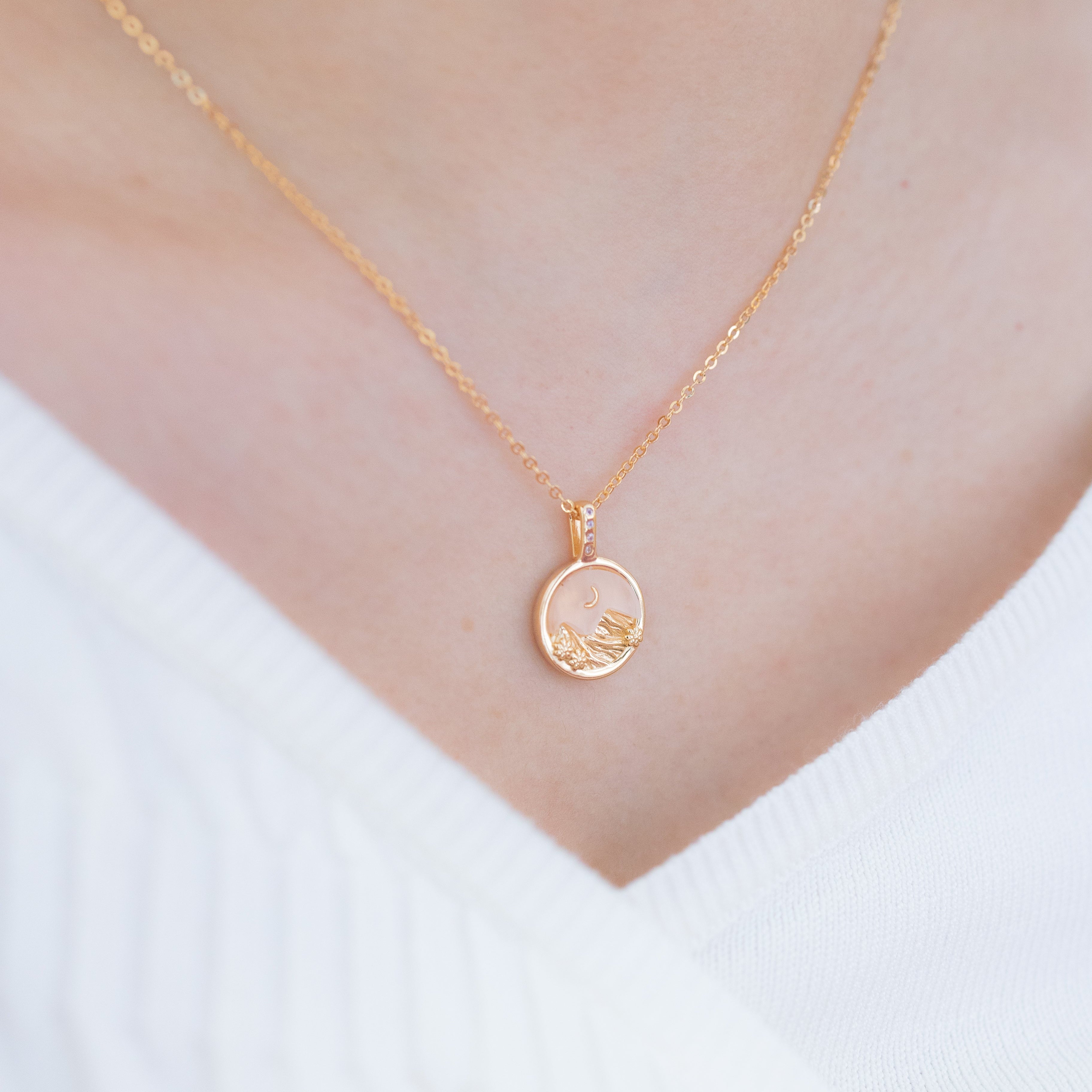 SAKURA DREAM NECKLACE