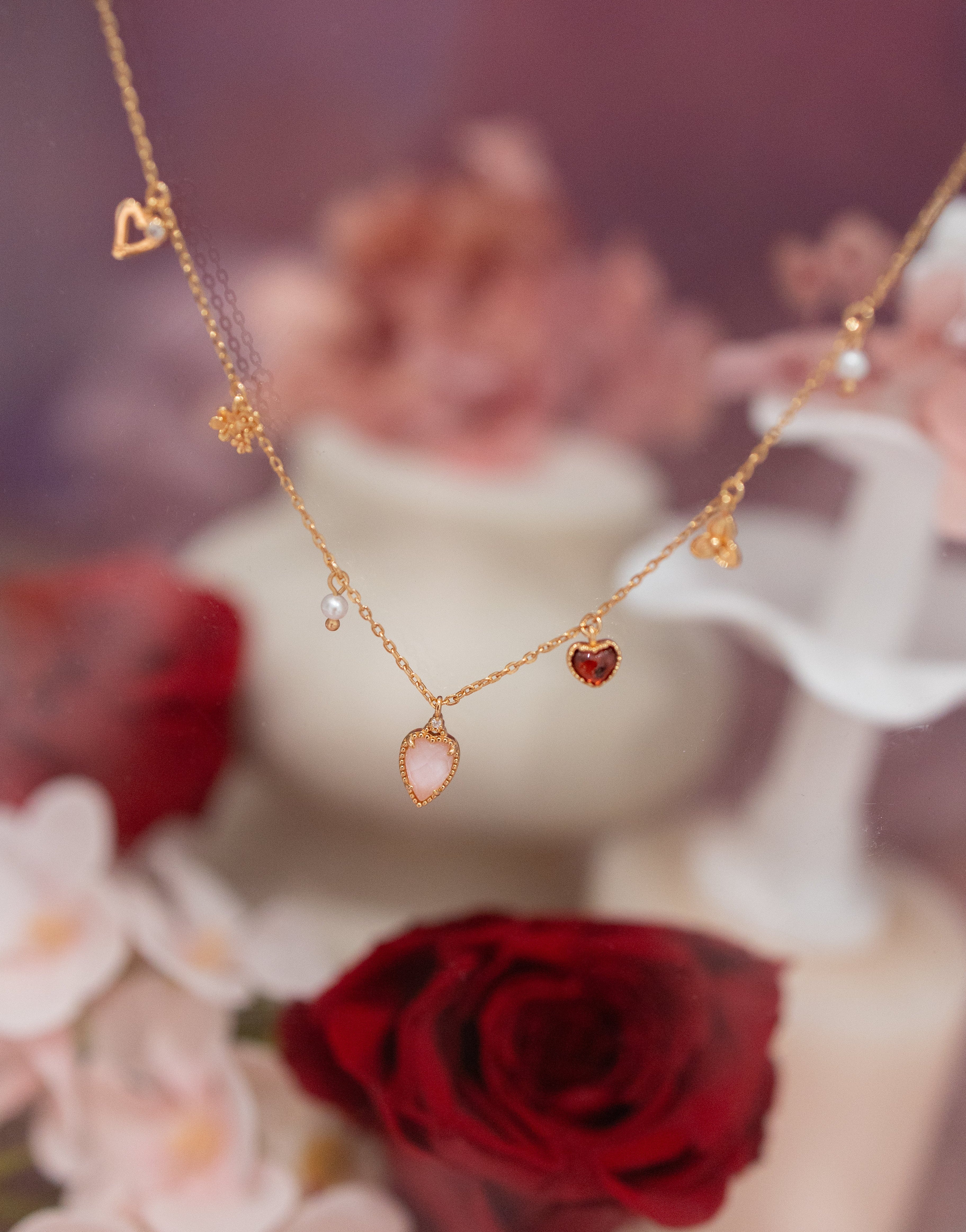 DEAR LOVE GARDEN NECKLACE