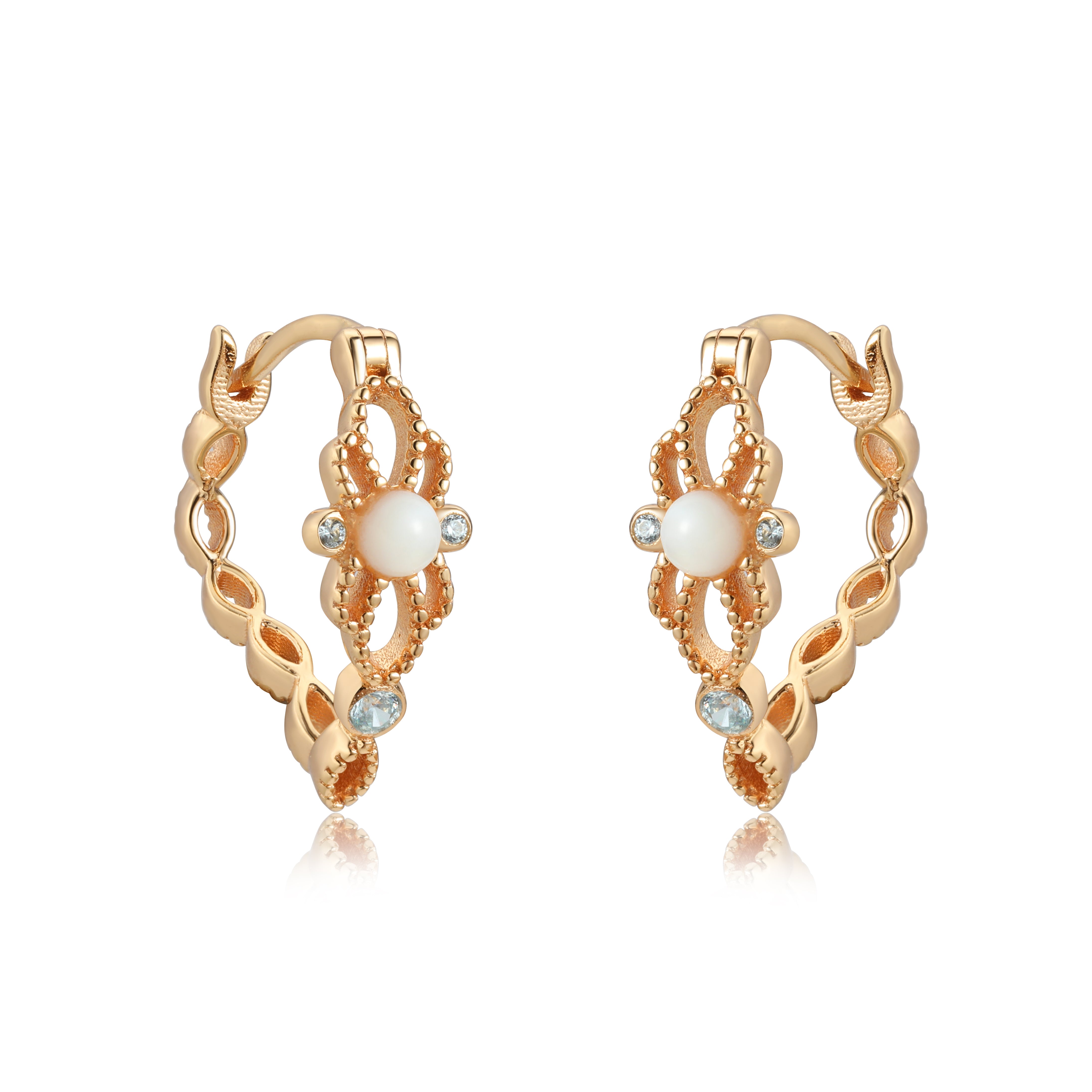 BELLA LACE EAR-HOOP EARRINGS