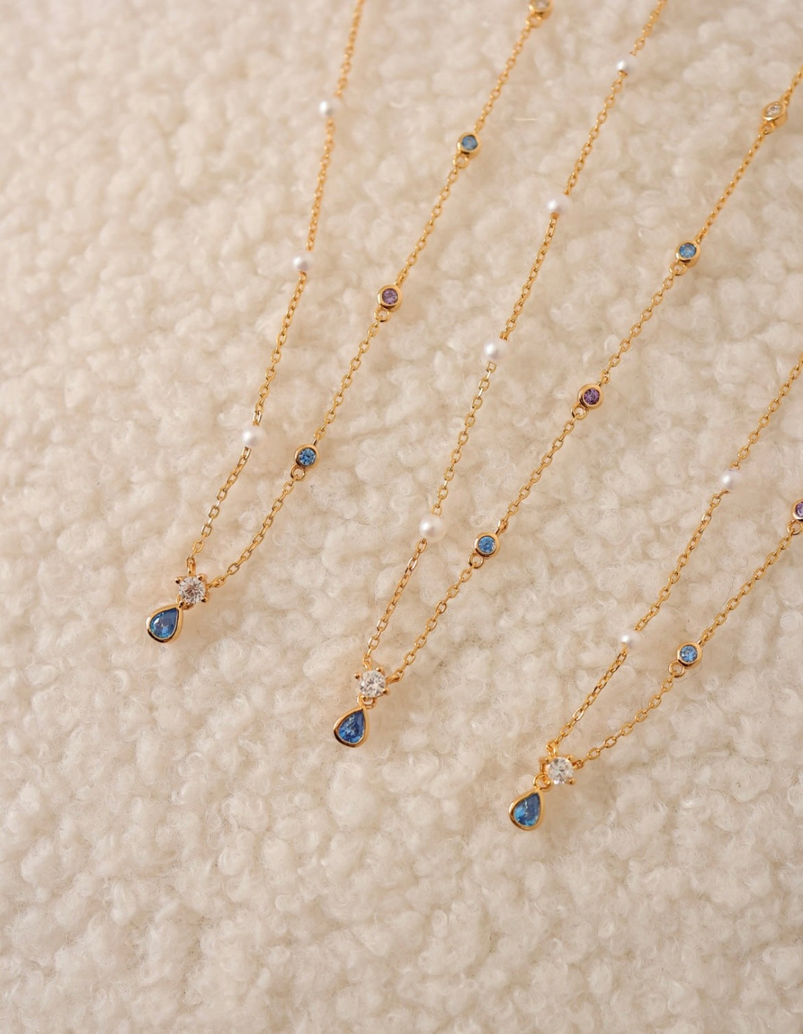 LILY GEMSTONE ADJUSTABLE NECKLACE