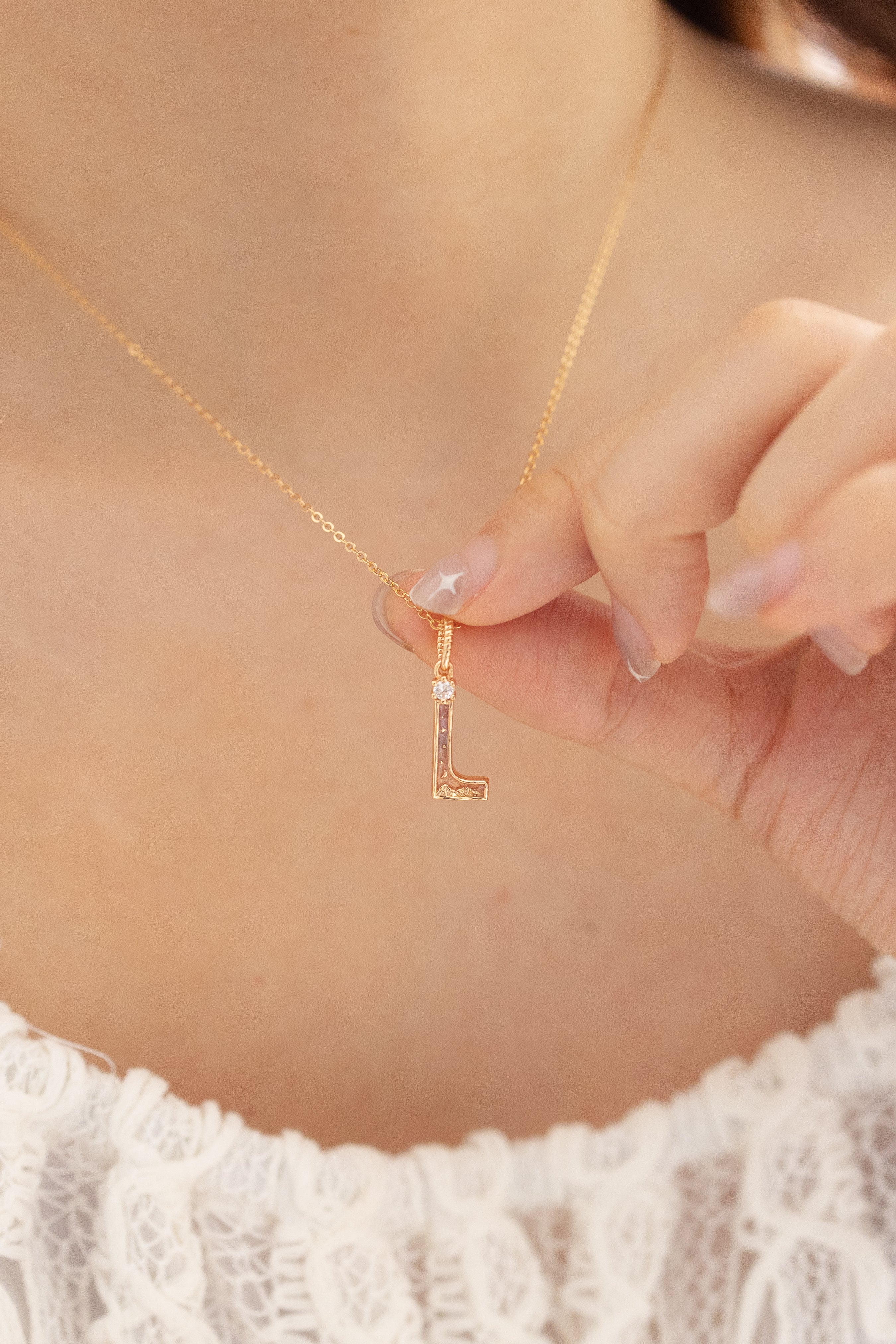 LETTER L NECKLACE - SUNSET - ALPHABET COLLECTION