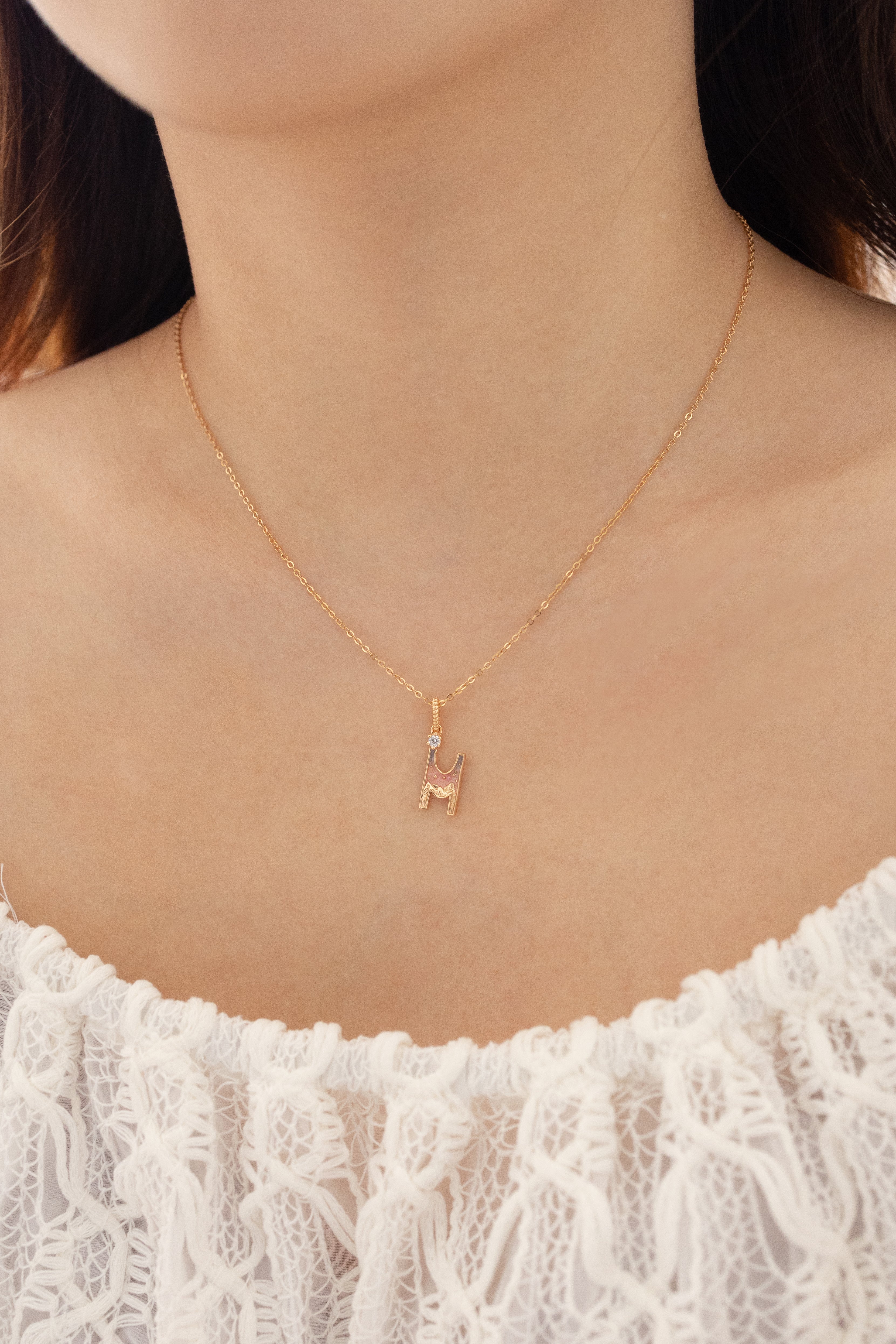 LETTER M NECKLACE - SUNSET - ALPHABET COLLECTION