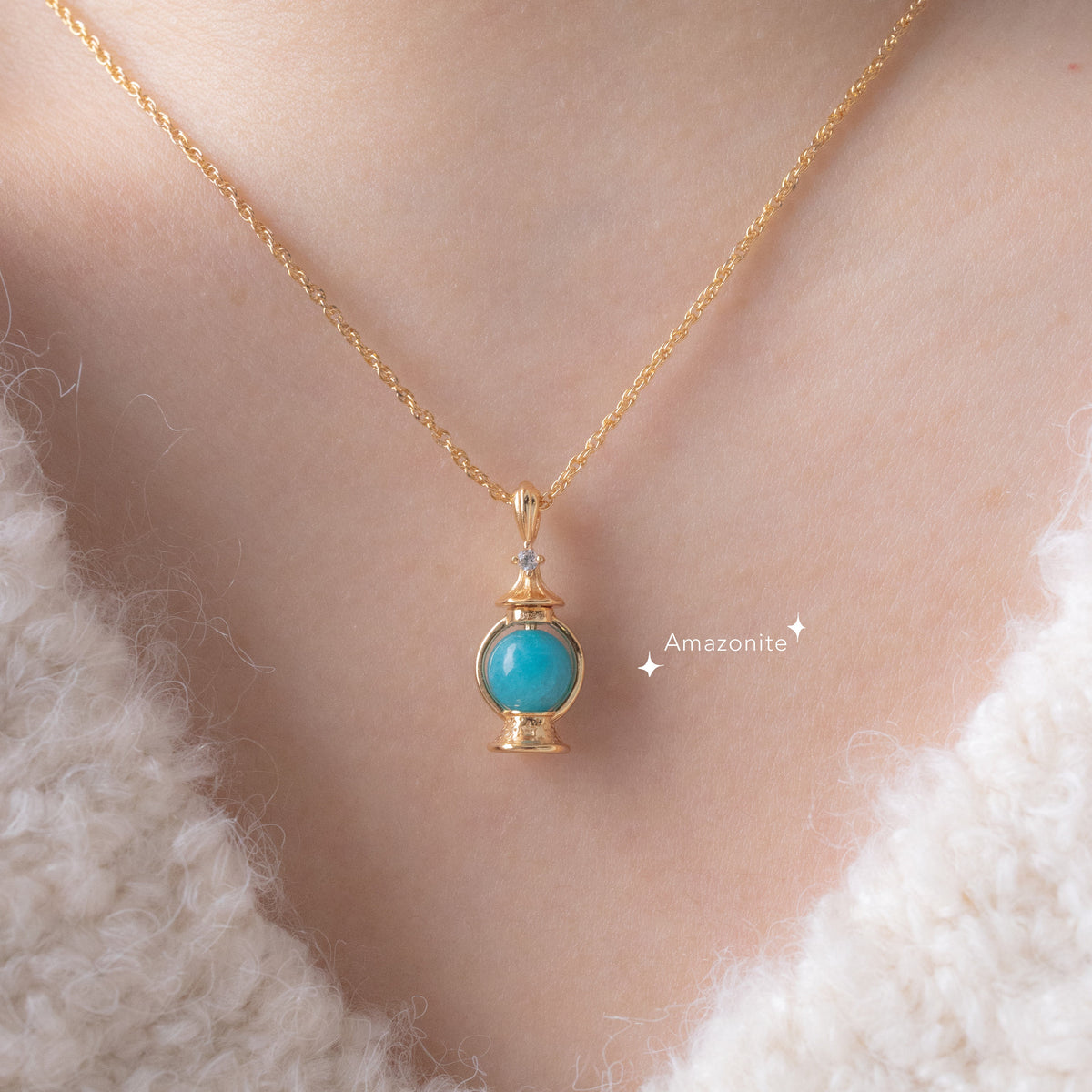 LUMINA GOLD PENDANT (MULTIPLE GEMSTONES)