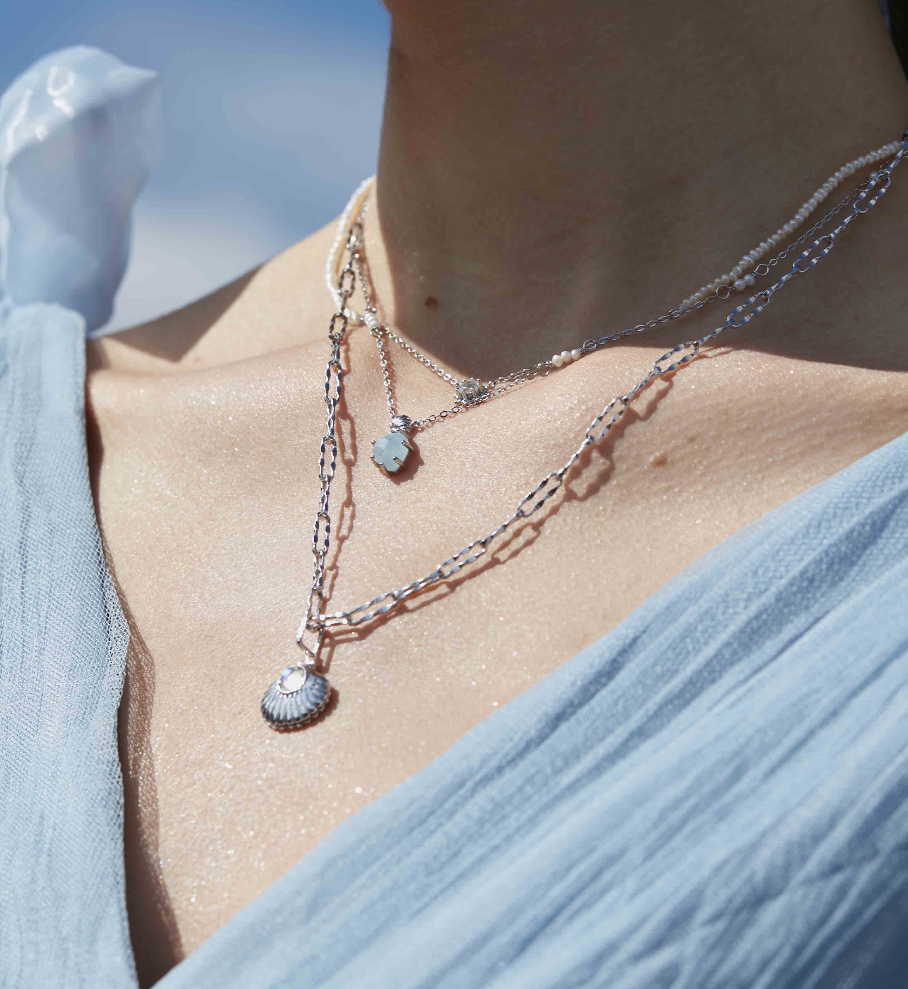 The shell moonstone silver chain necklaces (Two way wearing)
