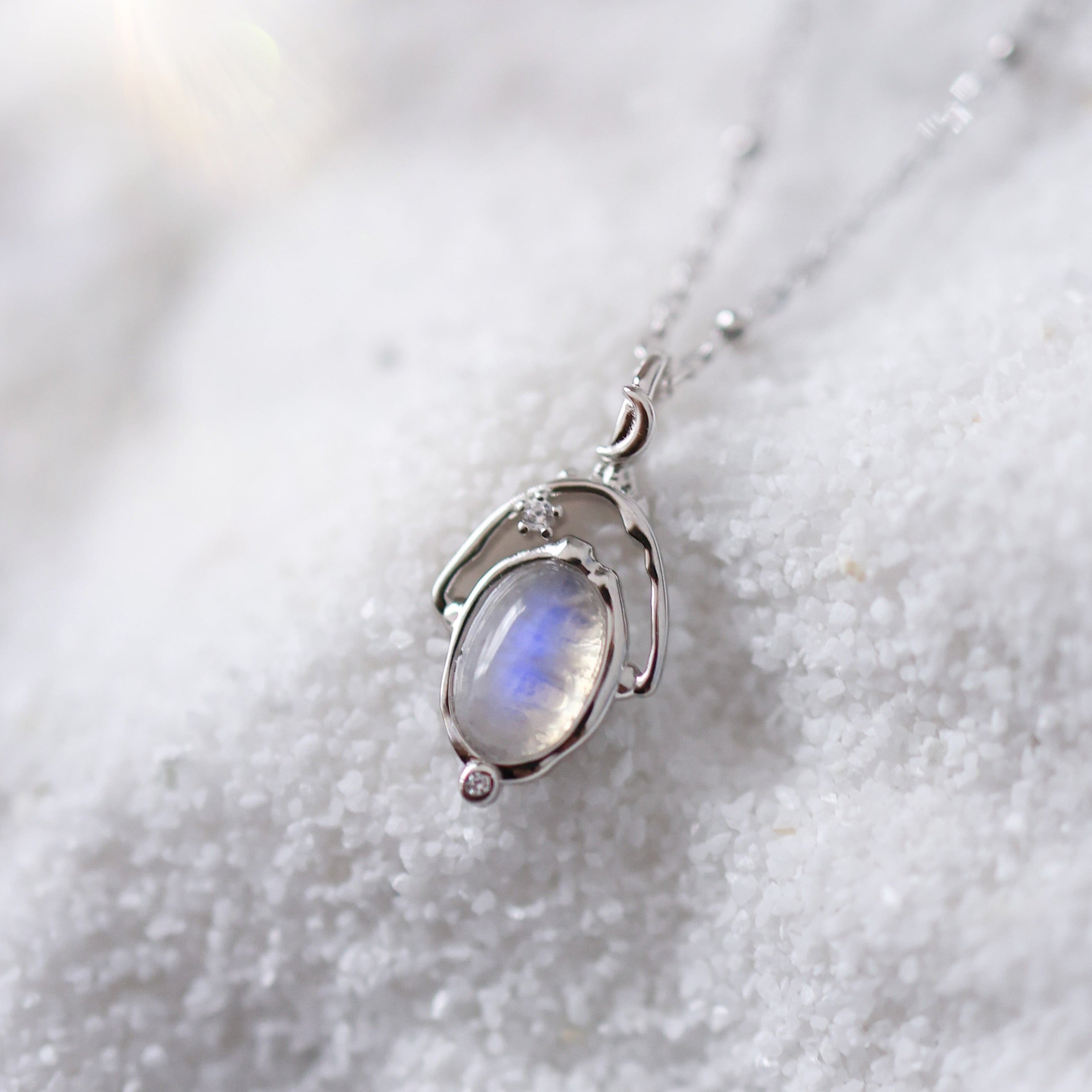 CONQUER YOUR YEAR SILVER NECKLACE - MOONSTONE